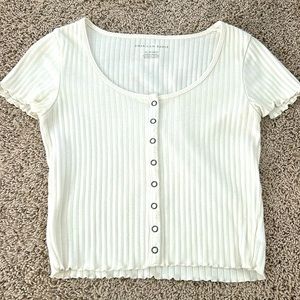 American Eagle, XS, Pink floral and white button down cropped tees